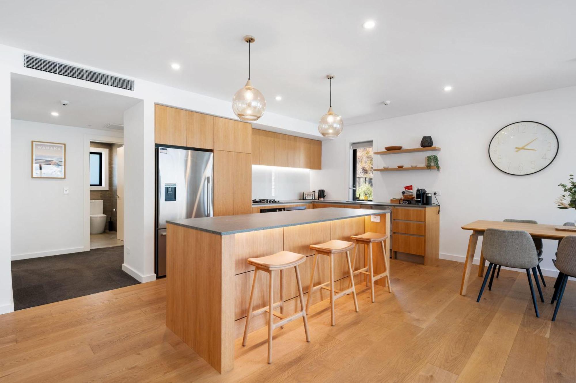 Lakeside Luxury 2 Bedroom Apartment Wanaka Exterior foto